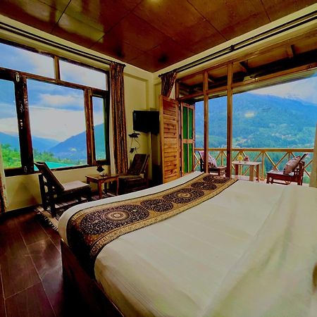 The Kempty Osasis - A Boutique Resort With Scenic Mountain View In Mussoorie Ngoại thất bức ảnh