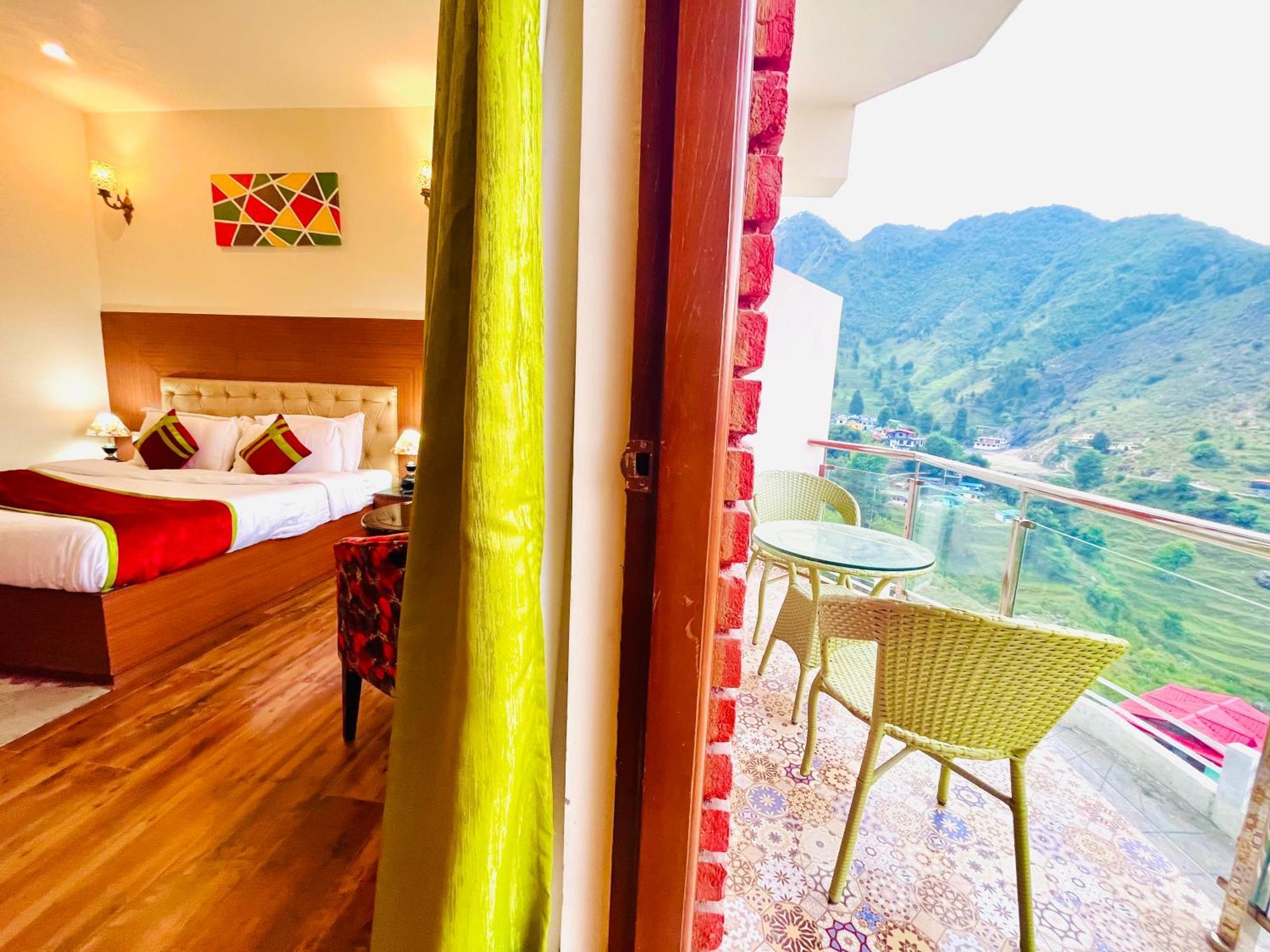 The Kempty Osasis - A Boutique Resort With Scenic Mountain View In Mussoorie Ngoại thất bức ảnh
